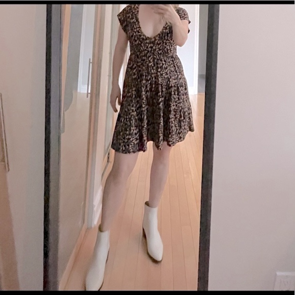 Urban outfitters tiered floral print dress, size small.